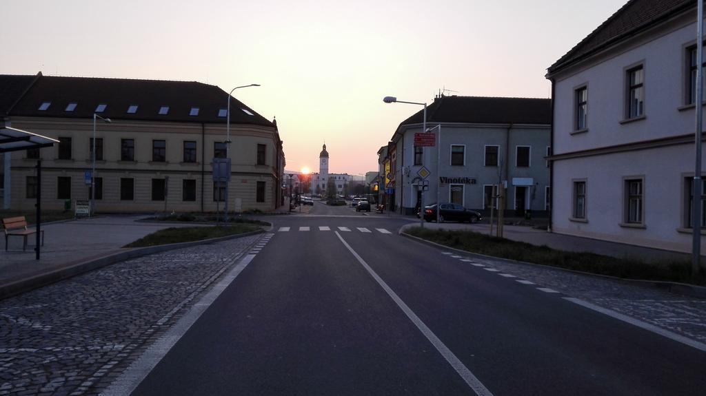 Penzion & Vinny Bar Regio Kyjov  Exterior photo